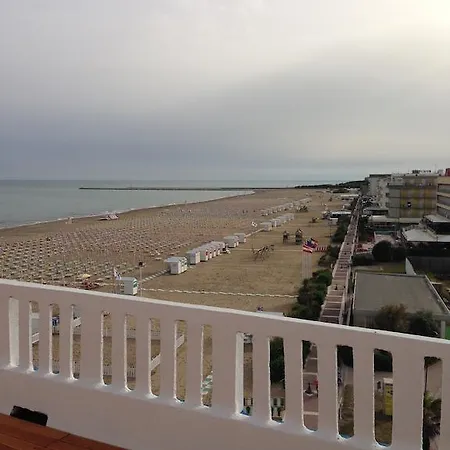 Hotell Playa E Mare Nostrum 3*